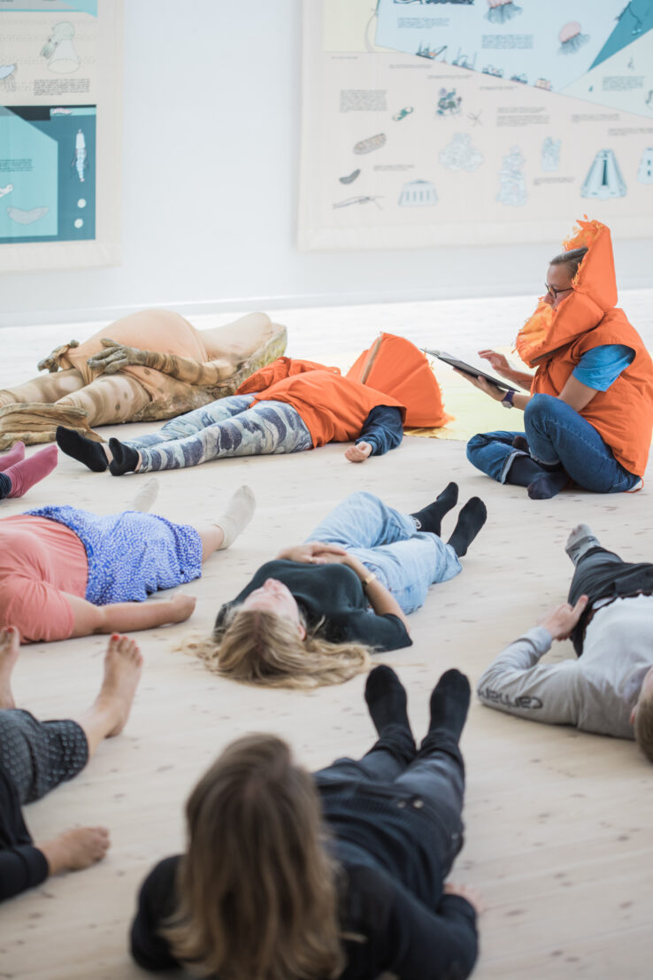 Ingela Ihrman, Evelina Hartwig and Lise Haurum, The frog and the sun go down into the sea (2017), performance in Kunsthal Aarhus. Photo: Malte Riis.